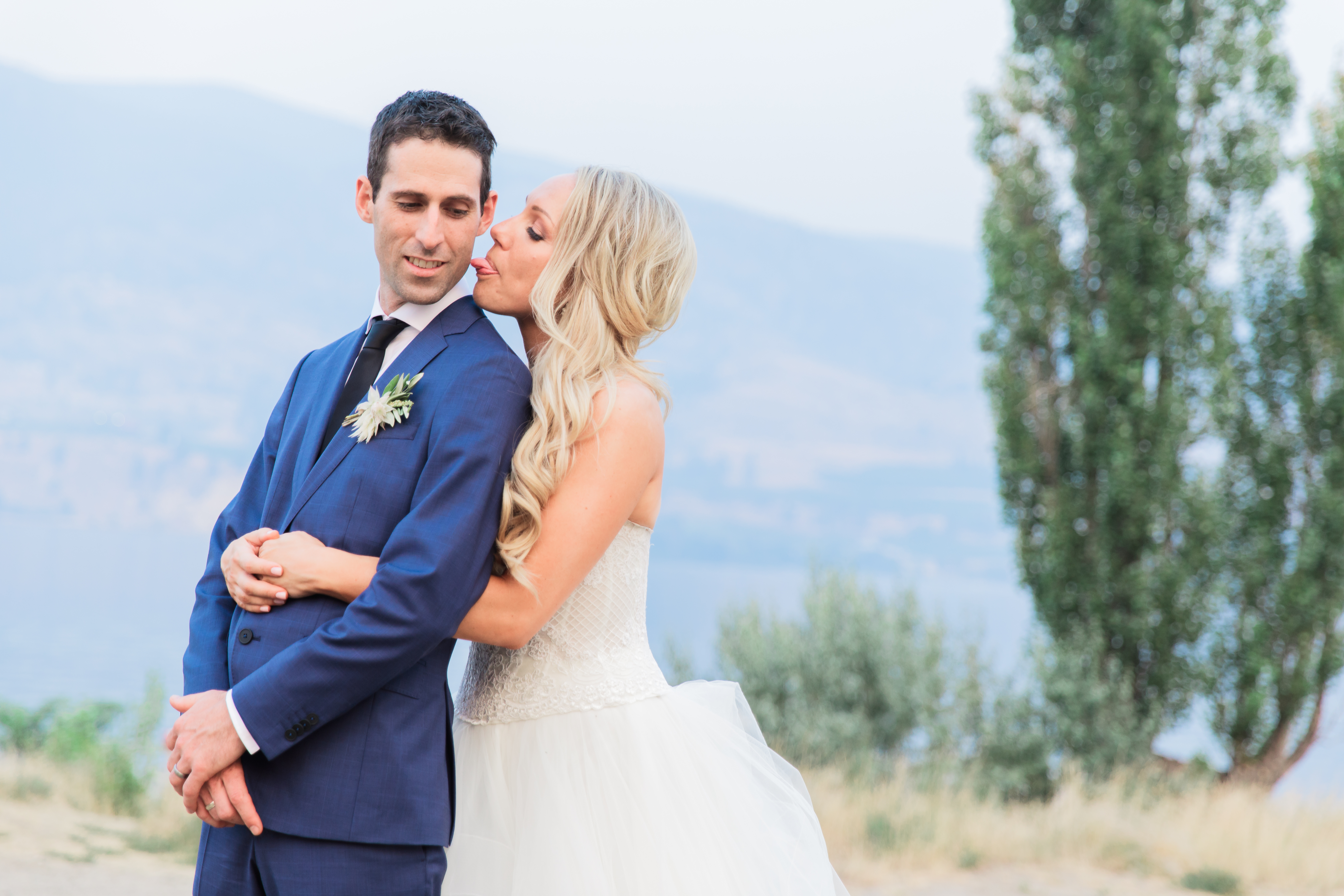 kelowna wedding photographer - hotel 1912 wedding
