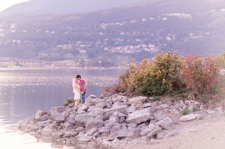 Kelowna engagement photography session